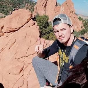 Meet your Posher, Mark